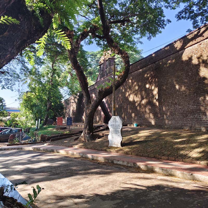 Thalassery Fort — colonial British stronghold on the Malabar Coast, Kannur, Kerala
